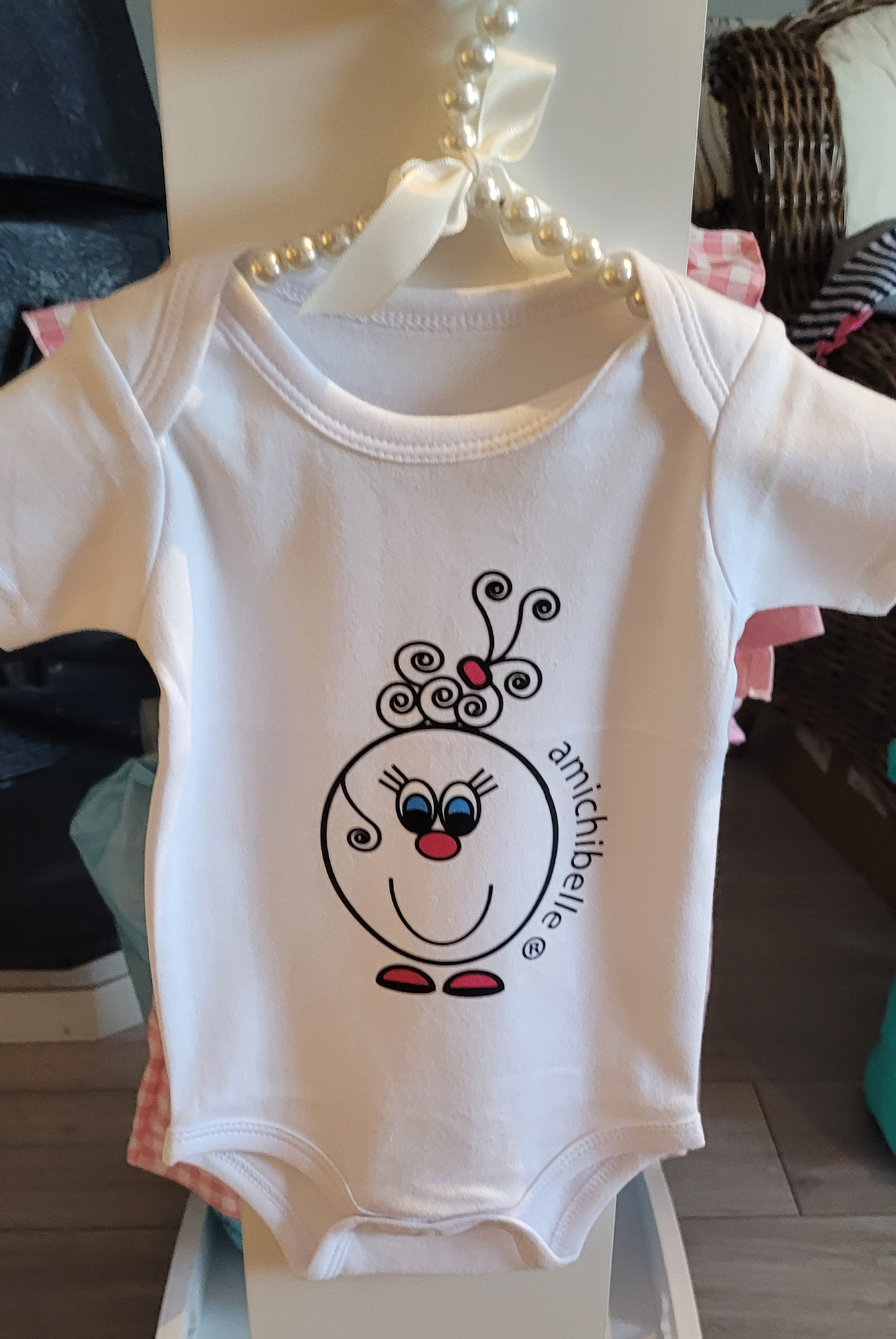 amichibelle® Hvit bomull Baby Body kort arm
